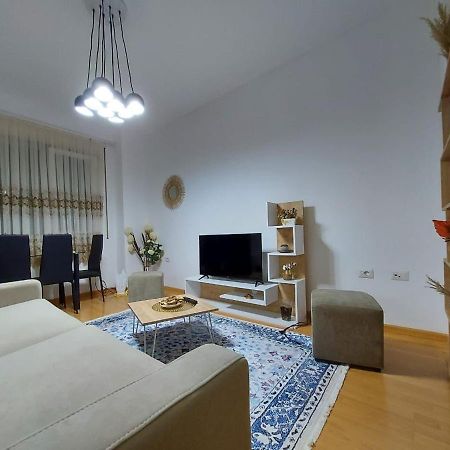 Cafi Apartments Tirana Exteriör bild